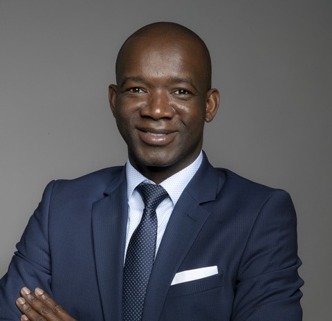 Ali Sidibé à L’Aube : « … Il n’est pas exclu que ces militaires prennent goût au pouvoir »