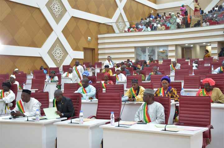 6è assemblée nationale du Mali : Nécessité d’une révision du taux des indemnités des députés
