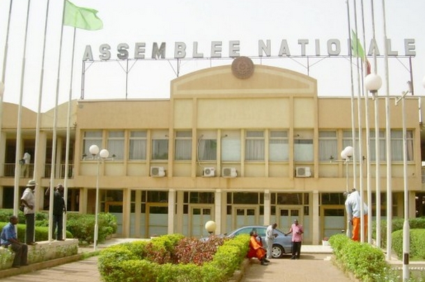 L'assemblée nationale du Mali enregistre son premier cas de covid-19