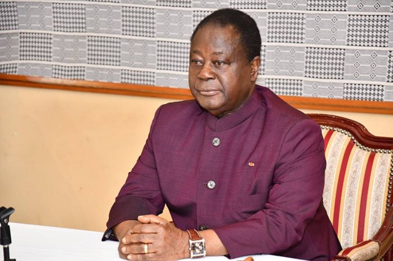 Côte d’Ivoire : Bédié met fin au Conseil national de transition et propose un dialogue national