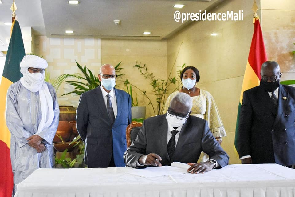 Message de condoléances du Président de la transition, Chef de l’état, SEM Bah N'DAW au Président ghanéen, SEM Nana Addo Dankwa AKUFO-ADDO