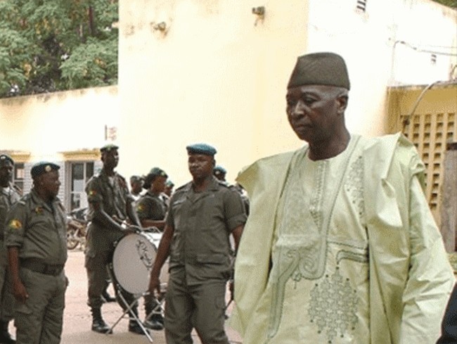 Présidence de la transition au Mali : Le Colonel-major d’aviation à la retraite Bah N’Daou, le choix de la raison !