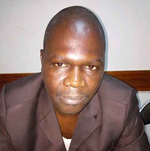 Billet de Moise : Démocratie en pointillés !