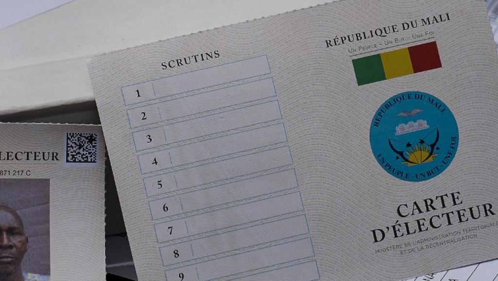 Documents administratifs: la carte biométrique érigée en carte d’électeur