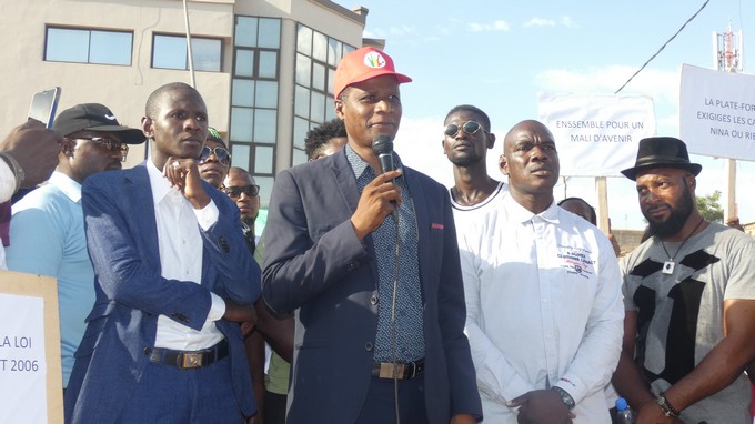 Conférence de presse de la Plateforme contre la corruption et le chômage au Mali
