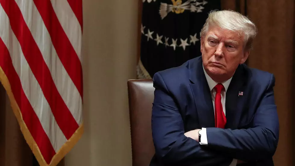 Donald Trump accuse l'OMS de «mauvaise gestion» de l'épidémie et cesse son financement