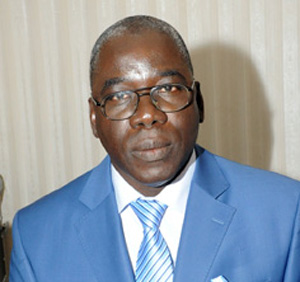 Dr Abdramane Sylla, ancien ministre des Maliens de l’Extérieur et de l’Intégration africaine :  « La jeunesse veut une voie originale pour l’Afrique, qui doit l’amener dans son développement propre »