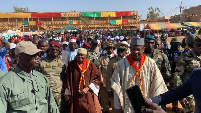 Mali: Amadou Toumani Touré de retour à Mopti