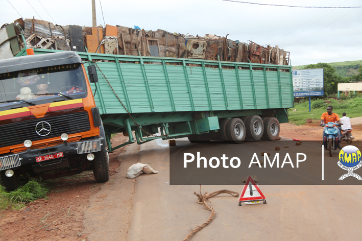 Route Samè-Kati : Gros porteurs, gros risques d’accident
