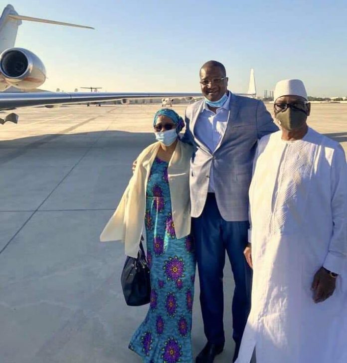 Retour d’un séjour médical à Abou Dhabi : L’ex président IBK affiche la forme