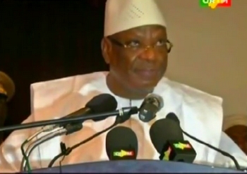 La constitution d’IBK revient par la fenêtre