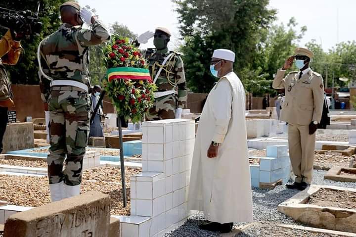Hommage du président de la République à Modibo Keïta