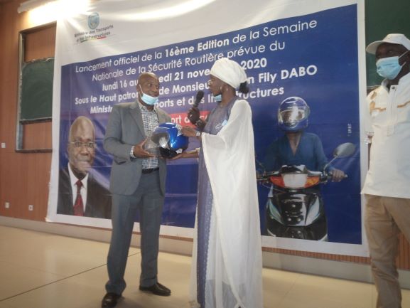 Sécurité routière au Mali:   L’ANASER à la rencontre des étudiants !