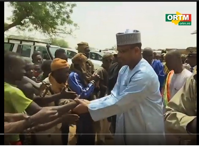 Visite du Premier ministre Dr Boubou Cissé à Koro