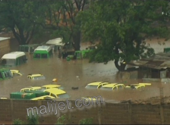Inondation à Gao : 8 maisons effondrées, d’autres sous l’eau et une vingtaine de ménages sans abris