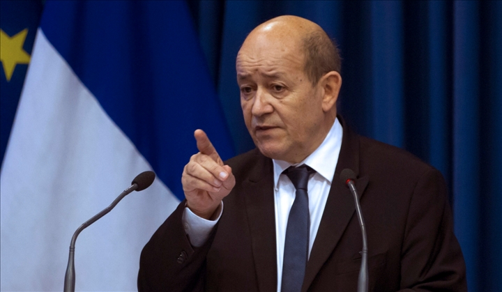 La France continuera de combattre le terrorisme au Sahel, mais pas au Mali, selon Le Drian