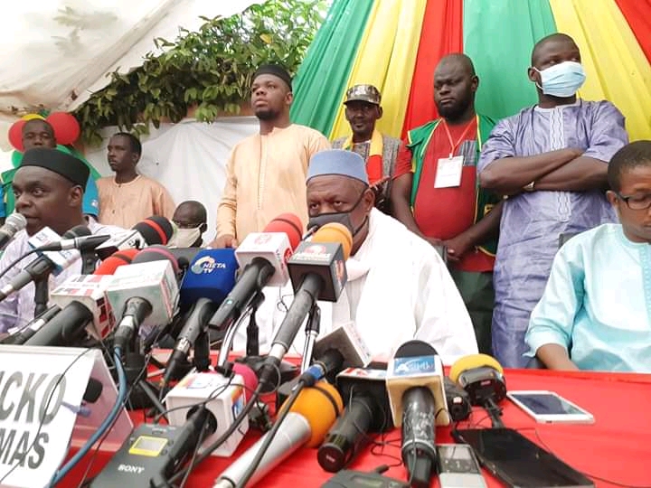 Mahmoud Dicko : Une vie après la mosquée