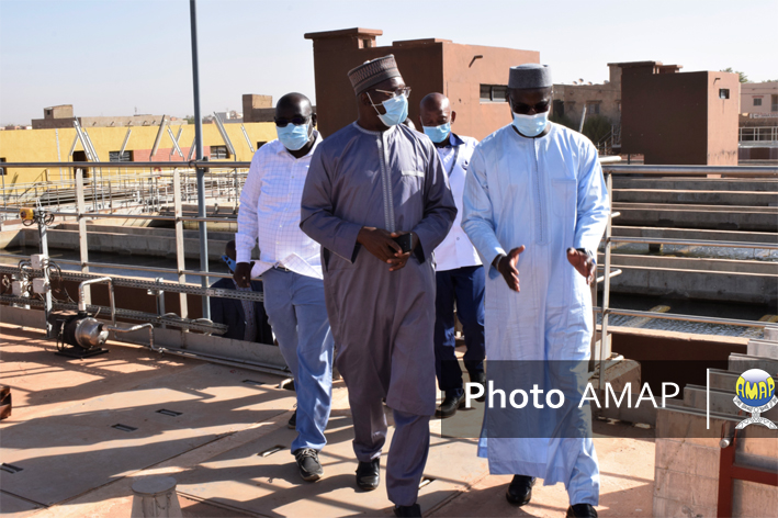 Le ministre en charge de l’Énergie à la station de Kabala : «Je suis venu ici pour comprendre ce qui empêche tout Bamako d’avoir de l’eau»