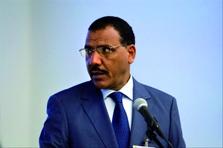 Des propos critiques contre les colonels maliens : Bazoum n’a pas qualité !