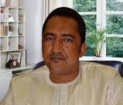 Mossa Ag Attaher aux obsèques du regretté Sadia Cissé : “Sadia Cissé a été l’un des rares joueurs de la génération de Yaoundé 72 à gravir tous les échelons du football malien”