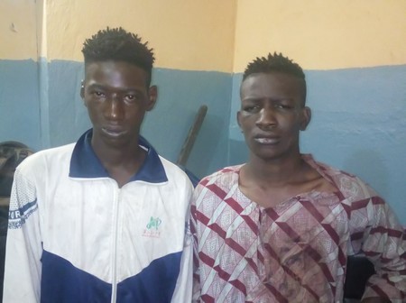 En voulant dérober une fille de joie de son sac : Zôtô et Laborni se jettent dans la gueule du loup !