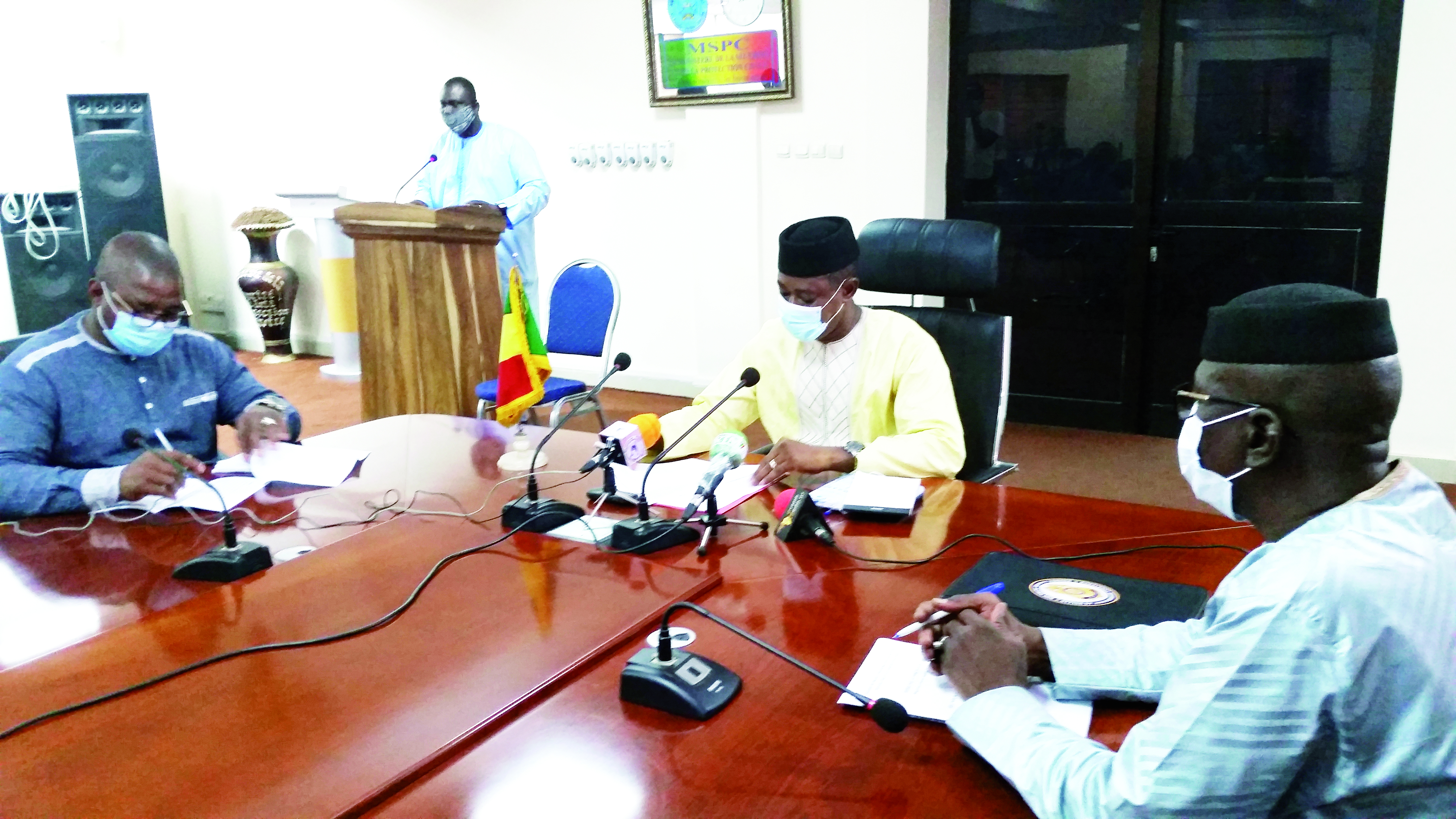 Bilan des activités 2019 de l’Office Centrale des Stupéfiants : 5 tonnes 175 kg de cannabis, 6 kg d’héroïne, 5,03 kg de cocaïne, 75 kg d’hachis saisies et 196 personnes interpellées