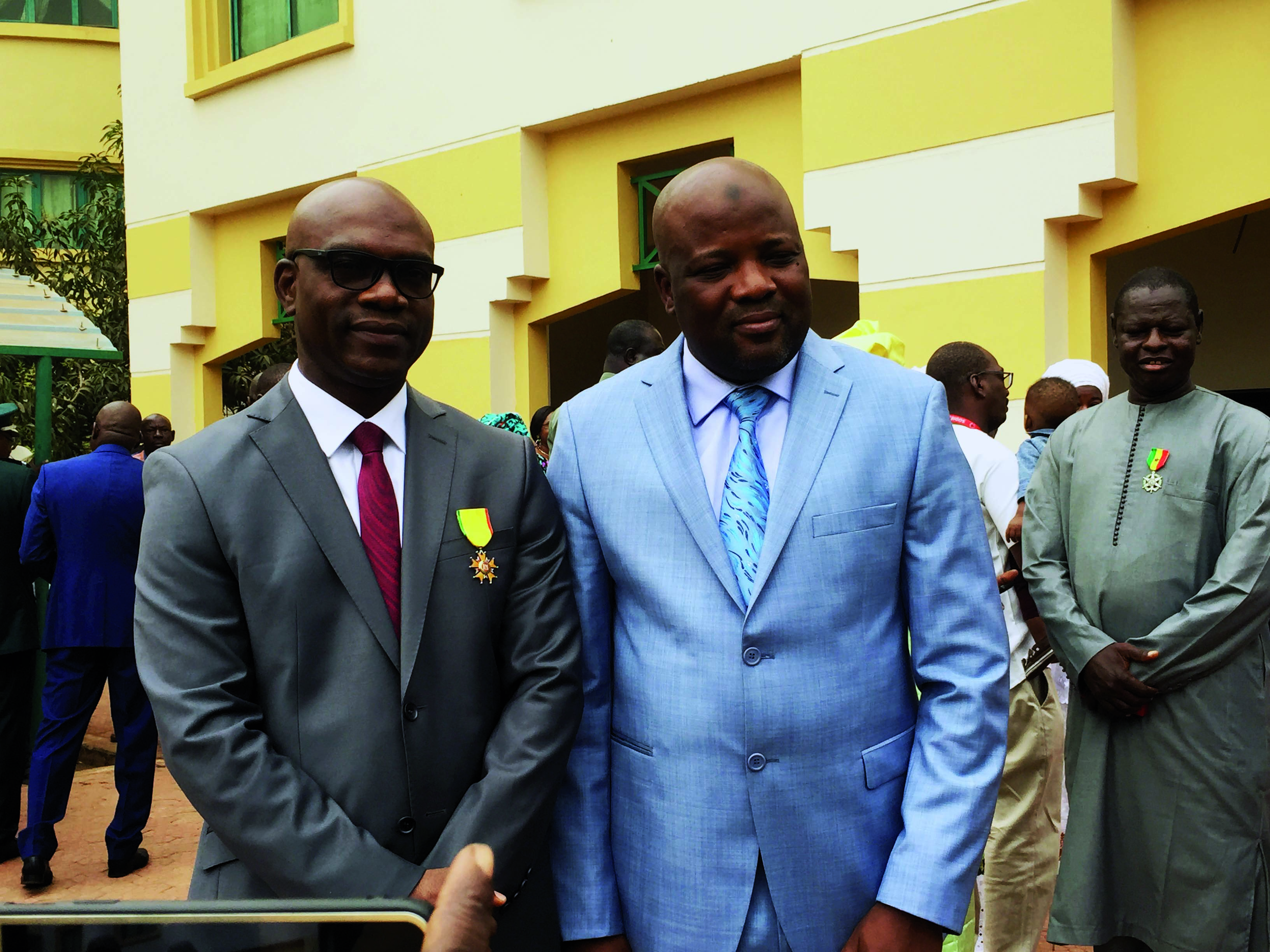 Commission Nationale des Droits de l’Homme : Le président Aguibou BOUARE désormais Chevalier de l'Ordre National