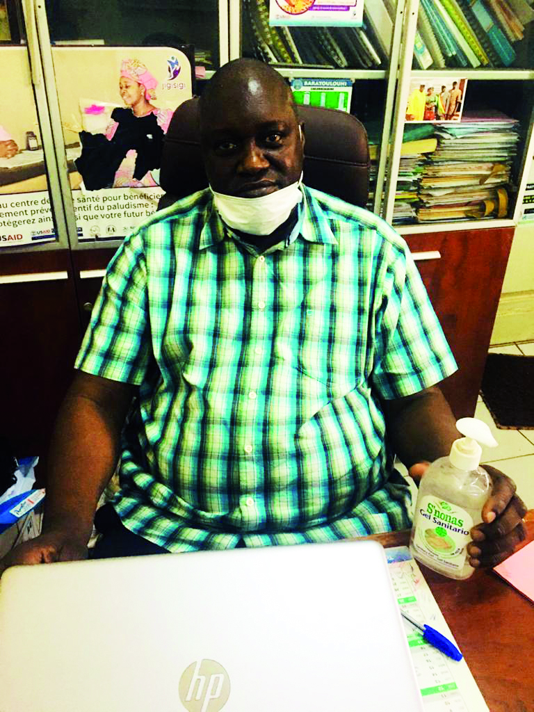 Dr Issa GUINDO, Médecin-chef du Centre de Santé de Référence de Kalaban Coro à propos du COVID 19 :  «Il faut se laver les mains régulièrement avec du savon pour prévenir l’épidémie du coronavirus »