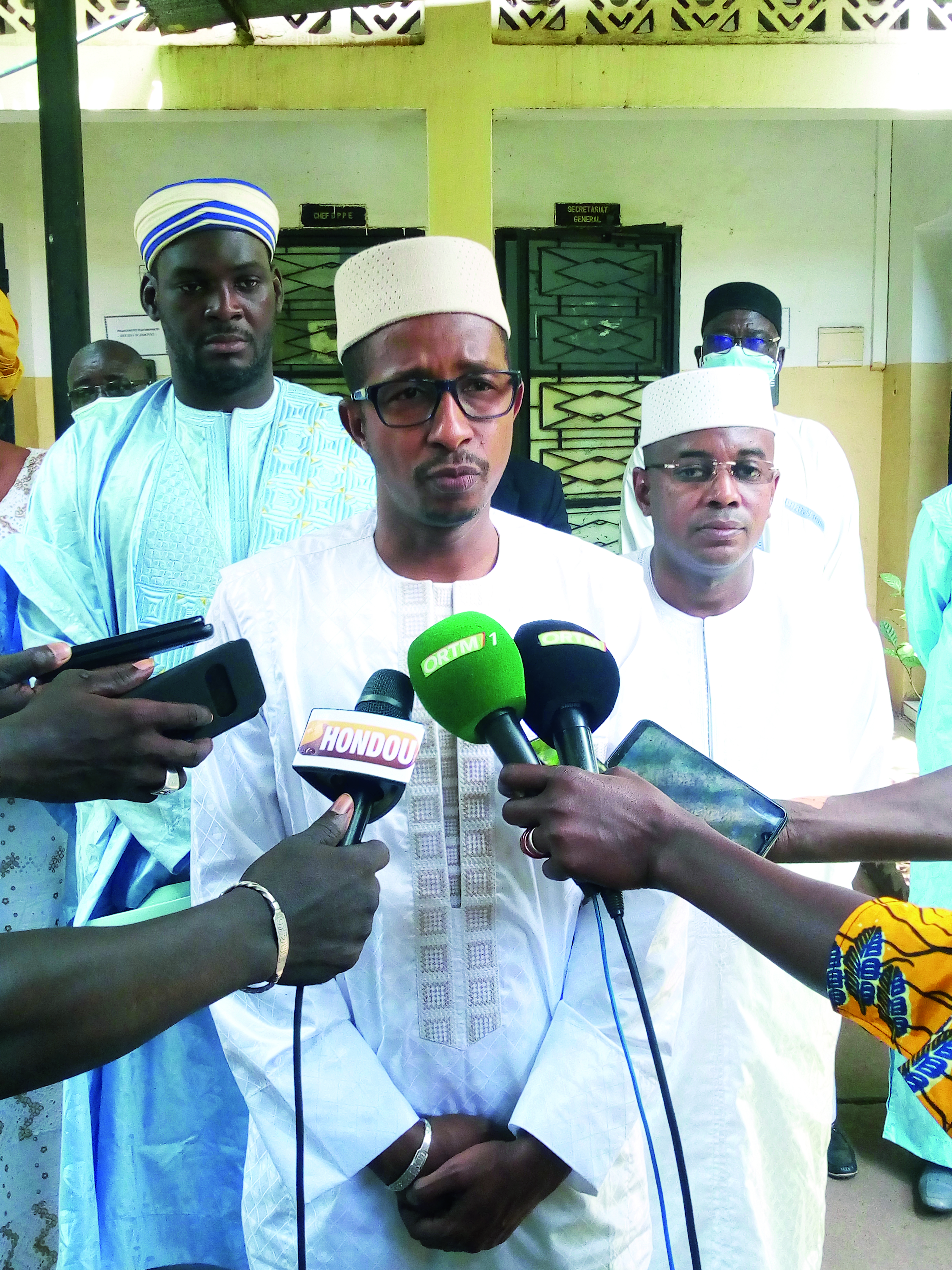 Emploi et formation professionnelle : Le ministre Mohamed Salia Touré visite les structures relevant de son département