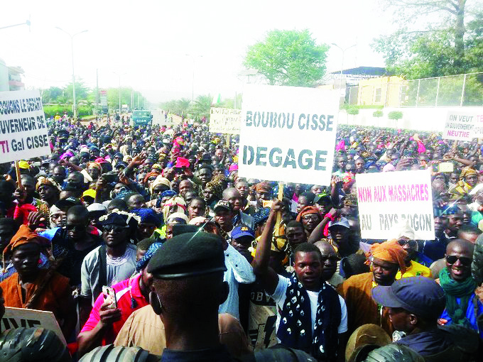 Marche de la Plateforme des Associations de jeunes du pays dogon : «Non au silence du gouvernement face aux drames que traverse le pays Dogon »