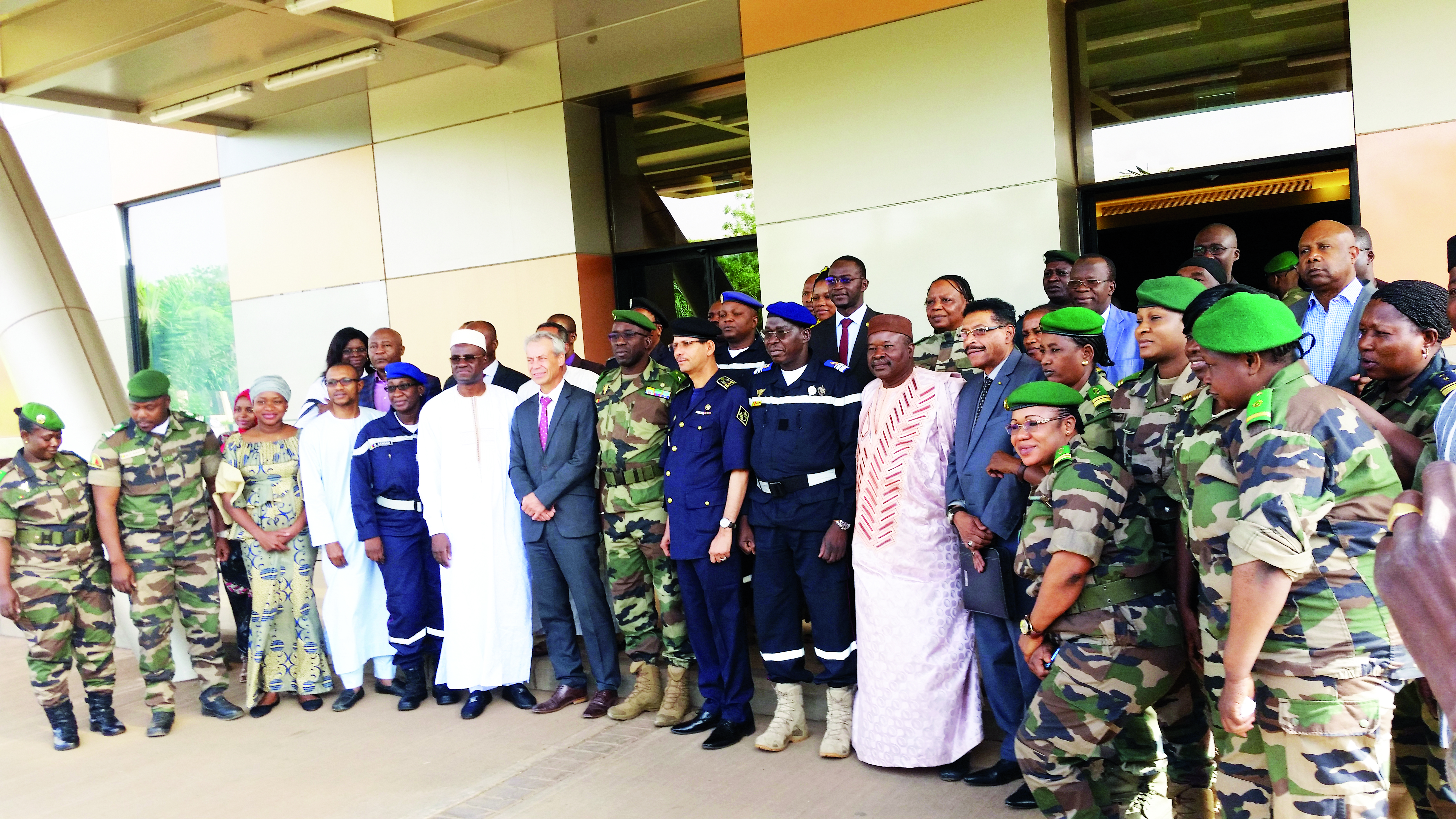 Réforme du secteur de la sécurité au Mali : Vers la prise en compte du genre dans le processus de mise en œuvre