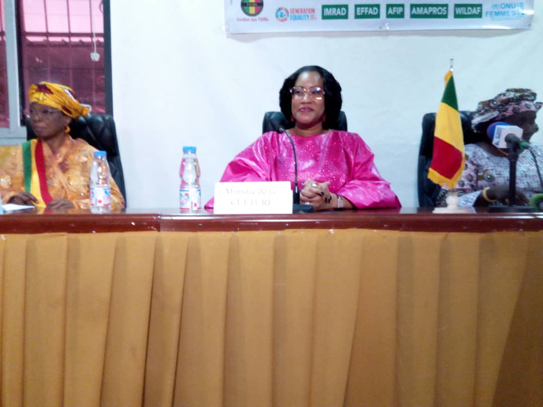 Résolution des conflits : La Fondation Femmes d’Afrique et Culture sensibilise sur le rôle joué par les femmes