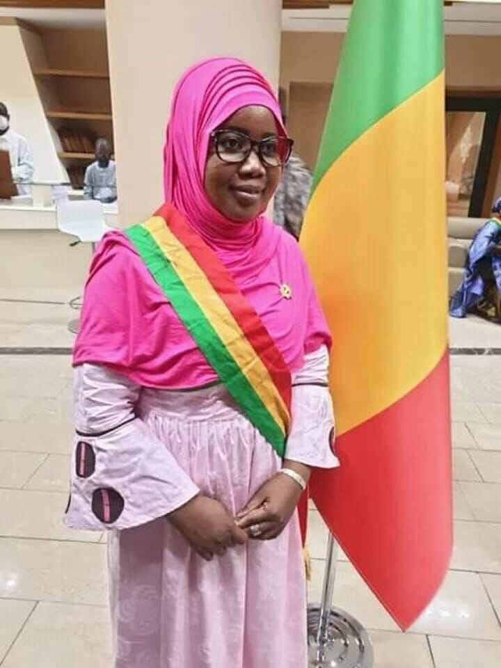 Salimata Traoré : Qui est l’étudiante-députée ?