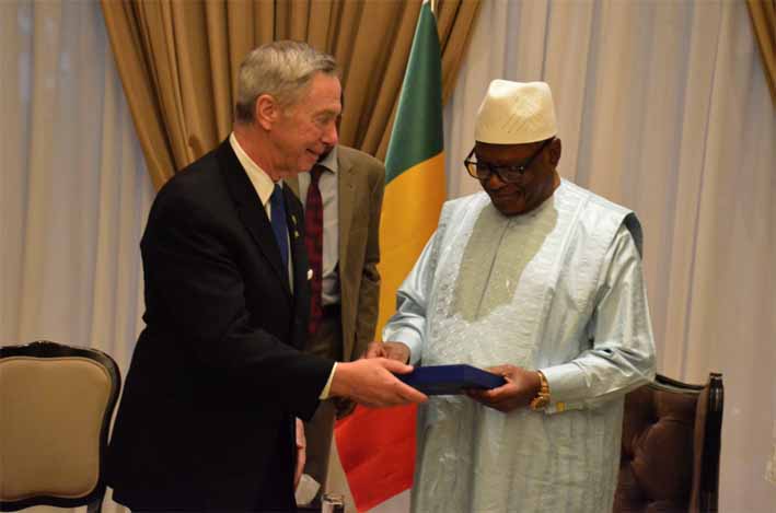Mali-États-Unis : STEPHEN F. Lynch reçu à Koulouba