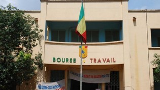 Fête du travail: Sans fête ni défilé   