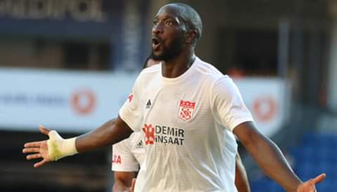 Football : Weekend des Aigles en Europe