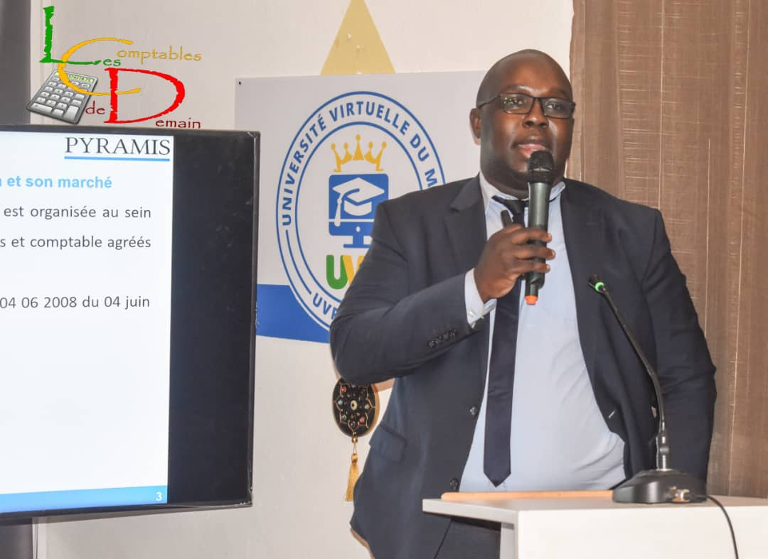 LEARN ET MEET, La rencontre mensuelle avec les professionnels de la Finance, organisée tous les 3e jeudis du mois par l'association '' Les Comptables de demain ''.