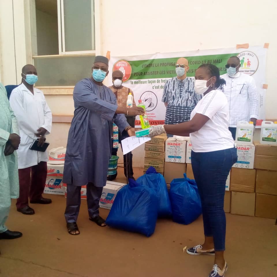 Société Civile : un collectif de citoyens engagés dans lutte contre le COVID-19