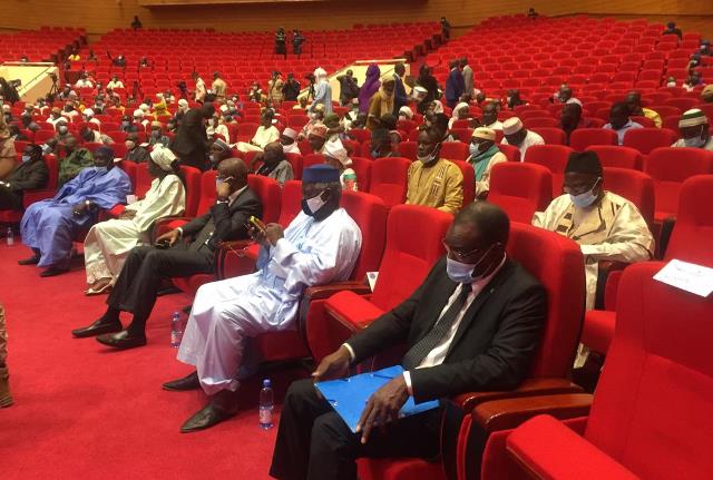 Mali/Concertation sur la transition : après le report, les réactions