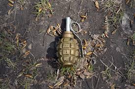 Attention, les engins explosifs abandonnés tuent !