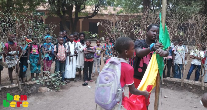 Éducation : les enseignants volontaires, un pis-aller pour sauver l’année scolaire ?