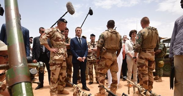 Covid-19 : Emmanuel Macron annule son déplacement au Mali à cause de la crise sanitaire