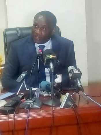 Elections législatives : Le ministre Yaya Sangaré invite les journalistes à une couverture médiatique responsable