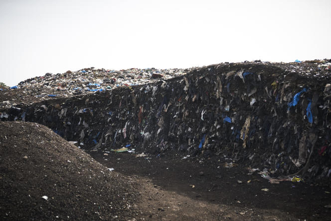 A Bamako, le fléau des déchets toxiques