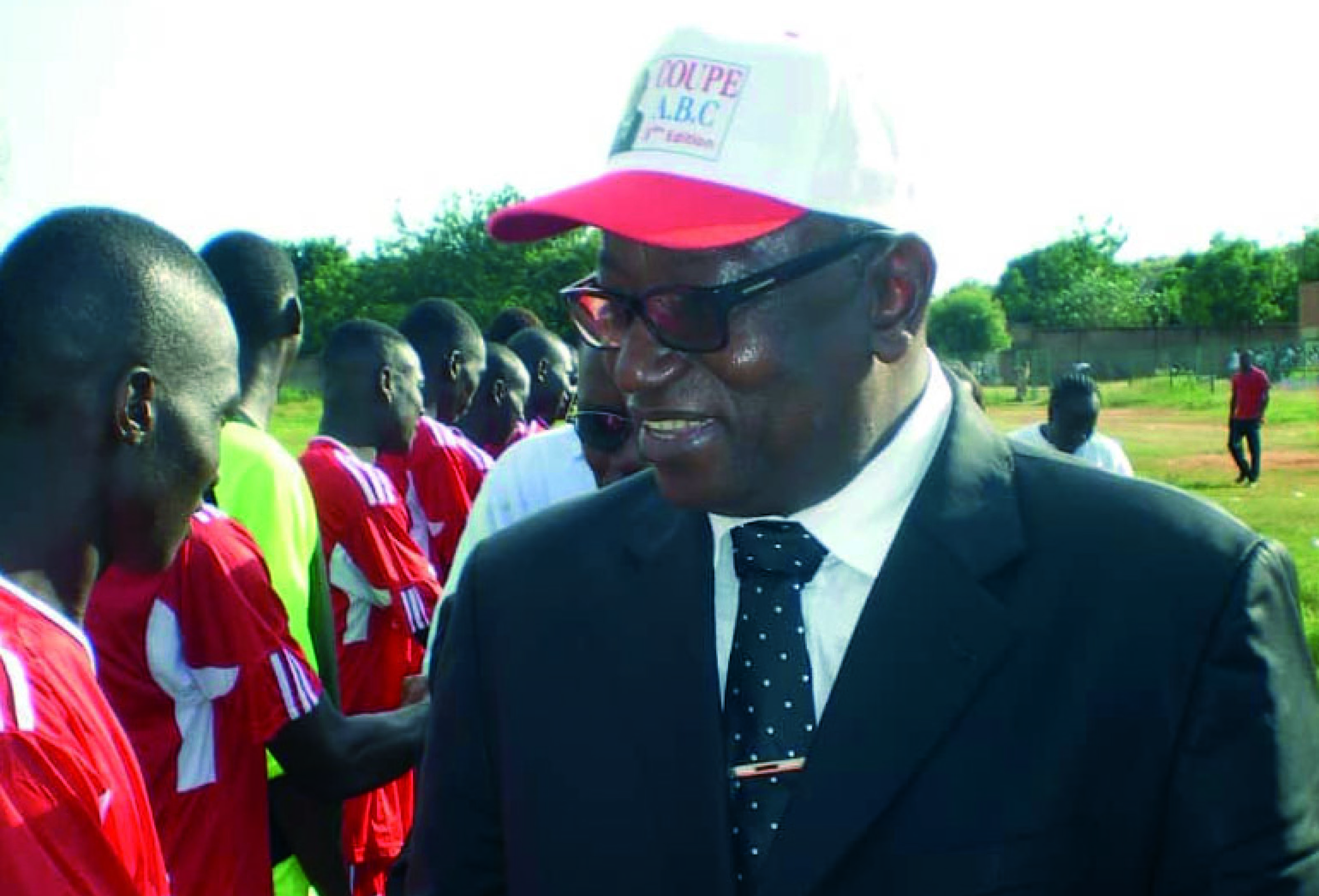 Revendications des syndicats : Boubou ne peut payer qu’en monnaie de singe