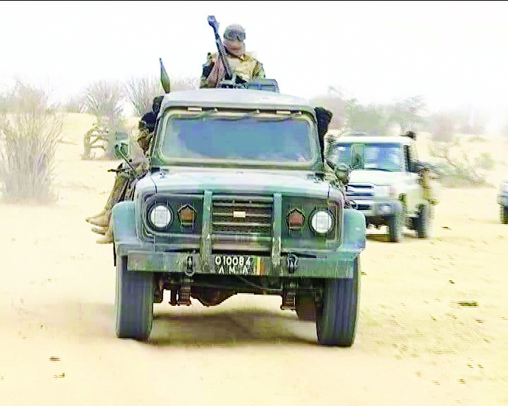 Attaque contre le camp militaire de Dinangourou / Bilan : six militaires maliens blessés, plusieurs assaillants tués