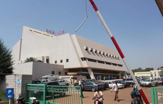 Mali : les Assises nationales recommandent de prolonger la transition jusqu'à cinq ans