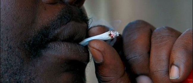 Jagger, ancien dealer : «Quand on se fait arrêter par la police, on paye 200 mille francs CFA et on nous libère…»