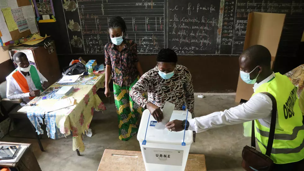 Côte d’Ivoire : pour EISA et le centre Carter, l’élection «laisse un pays fracturé»