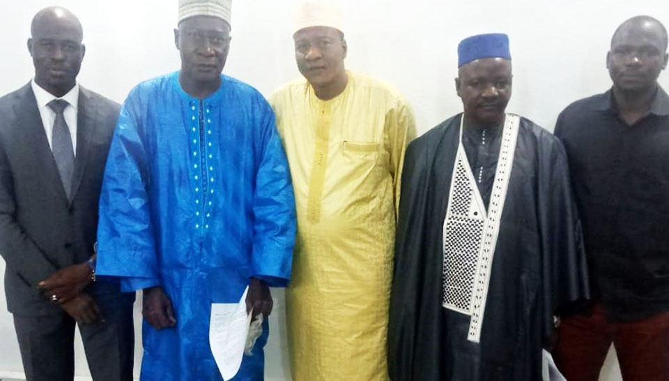 Pour l’apaisement du climat social au Mali : Le Collectif des députés victimes exige la « dissolution de l’Assemblée nationale ou la prise en compte des plaintes et des requêtes »